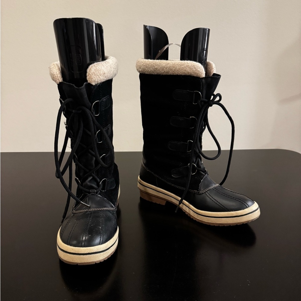 Snow and cold weather boots- size 9